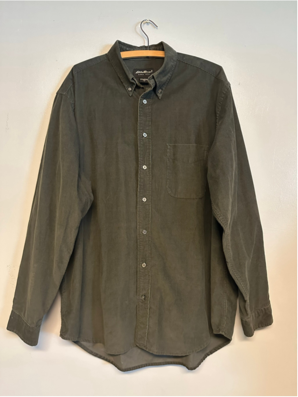 Vintage 90’s Eddie Bauer Olive Corduroy Casual Button Down Shirt Size Large Tall